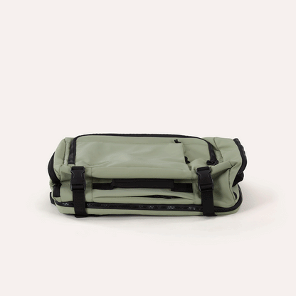 Blast-Quick Access 28L-38L Carry On Travel Backpack - BAGSMART